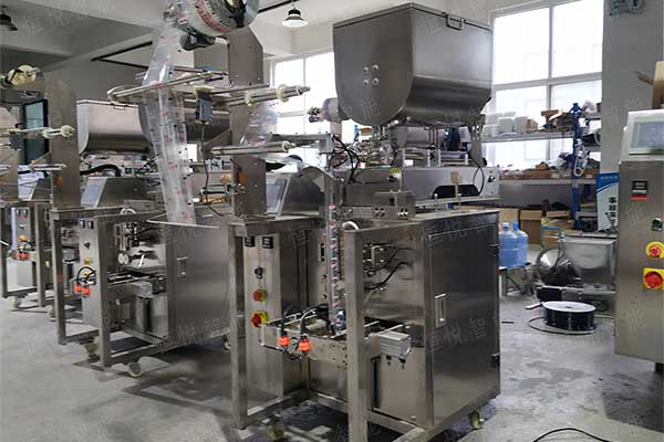 全自動醬體包裝機，價格優惠廠家供應
